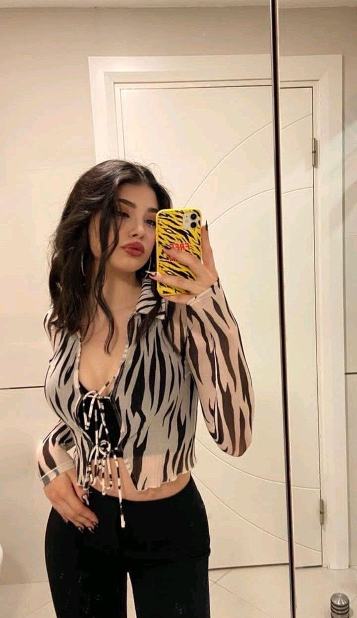 Bekilli Profesyonel Partner Bayan Escort Asya